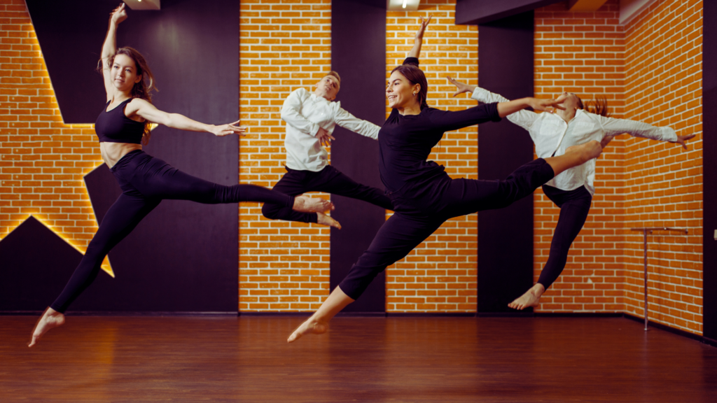 How to Learn Contemporary Dance: A Step-by-Step Guide for Beginners